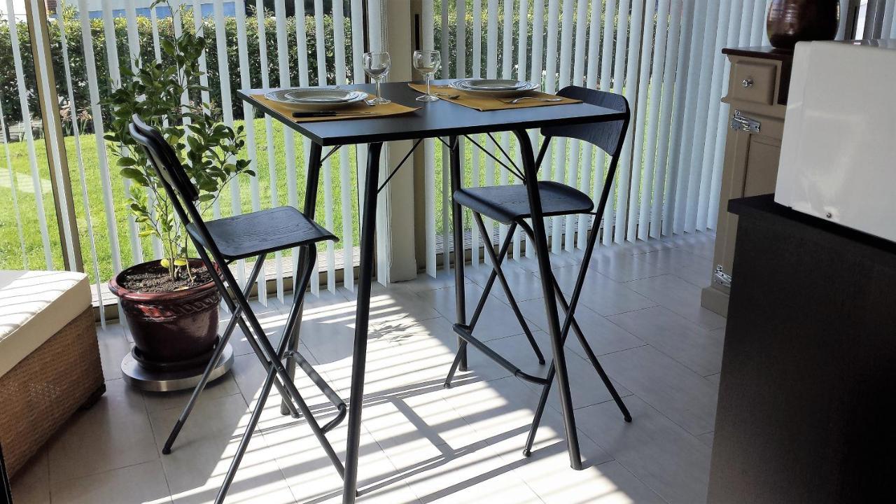 3 Chambres Privees Dans Un Jardin D'Hiver, Garage Voiture, Velos, Motos Tourville-sur-Arques Exteriér fotografie